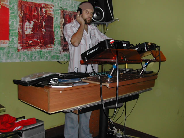 DJ @ The Anu on 080604 - photo3134